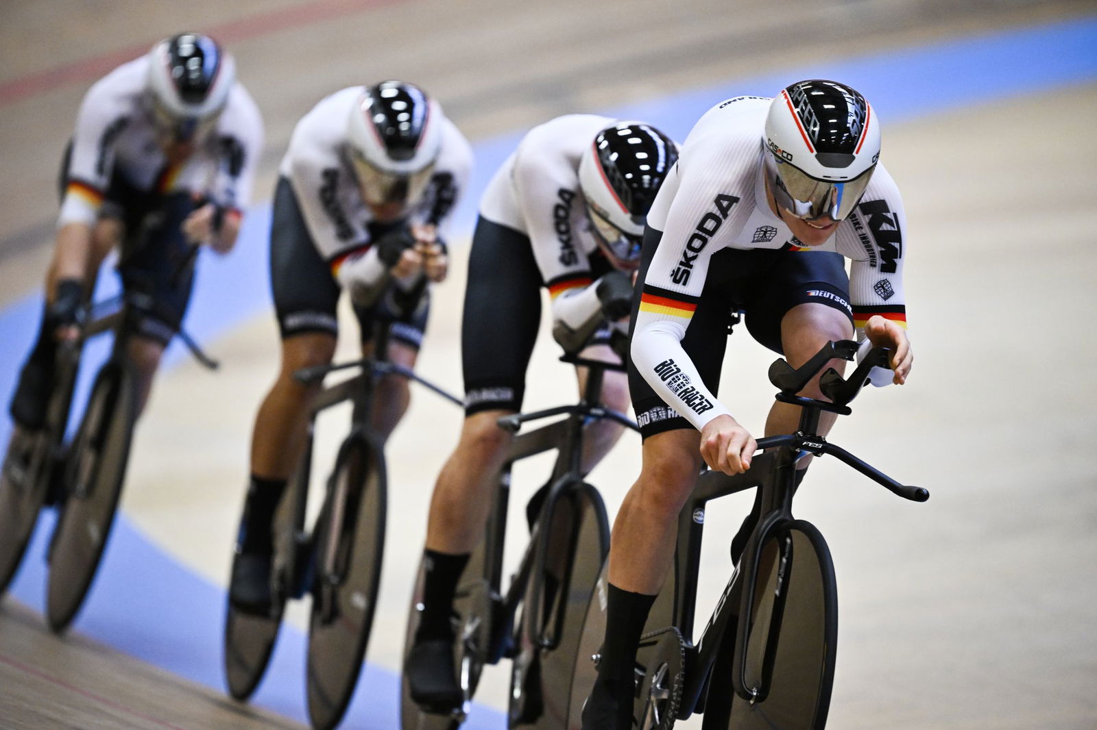 Benjamin Boos und Tobias Buck-Gramcko (r-l) waren in den Unfall verwickelt.