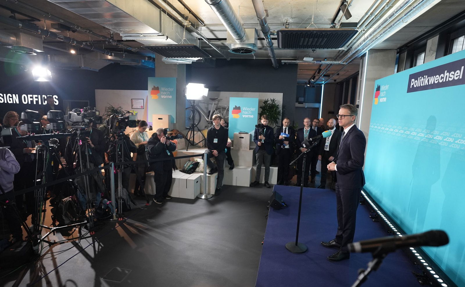 Die CDU gibt in Hamburg den Startschuss für die heiße Phase des Bundestagswahlkampfs. Die Lage der Wirtschaft steht im Mittelpunkt. Aber nicht nur.