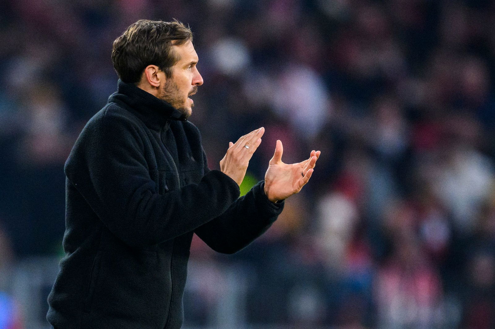 Der VfB rechnet damit, dass die Freiburger mit Trainer Julian Schuster nach der Niederlage zuletzt eine Reaktion zeigen wollen.