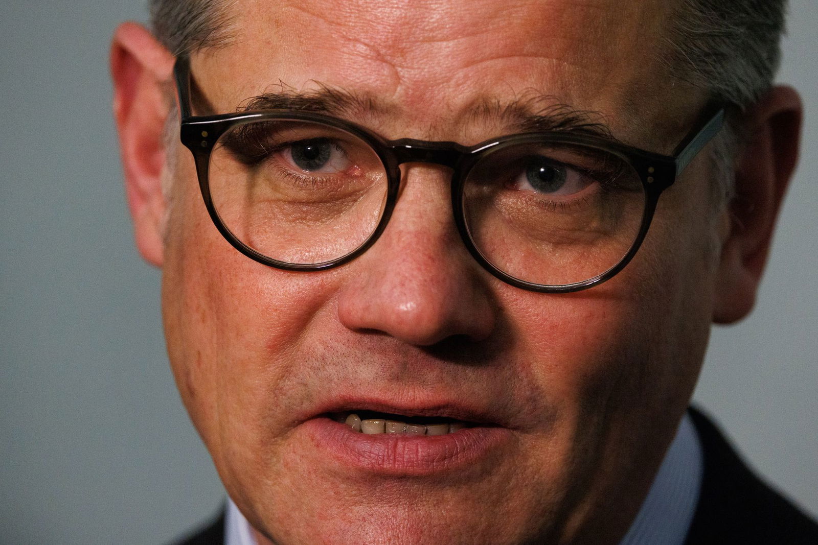 Rhein ruft zum Gedenktag für die Opfer des Nationalsozialismus zu Wachsamkeit auf. (Archivbild) 