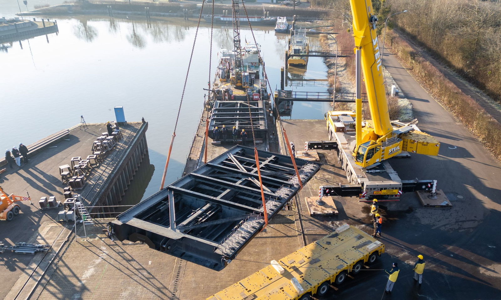 Der Transport der neuen Torflügel für die Moselschleuse Müden beginnt am Mittwoch 