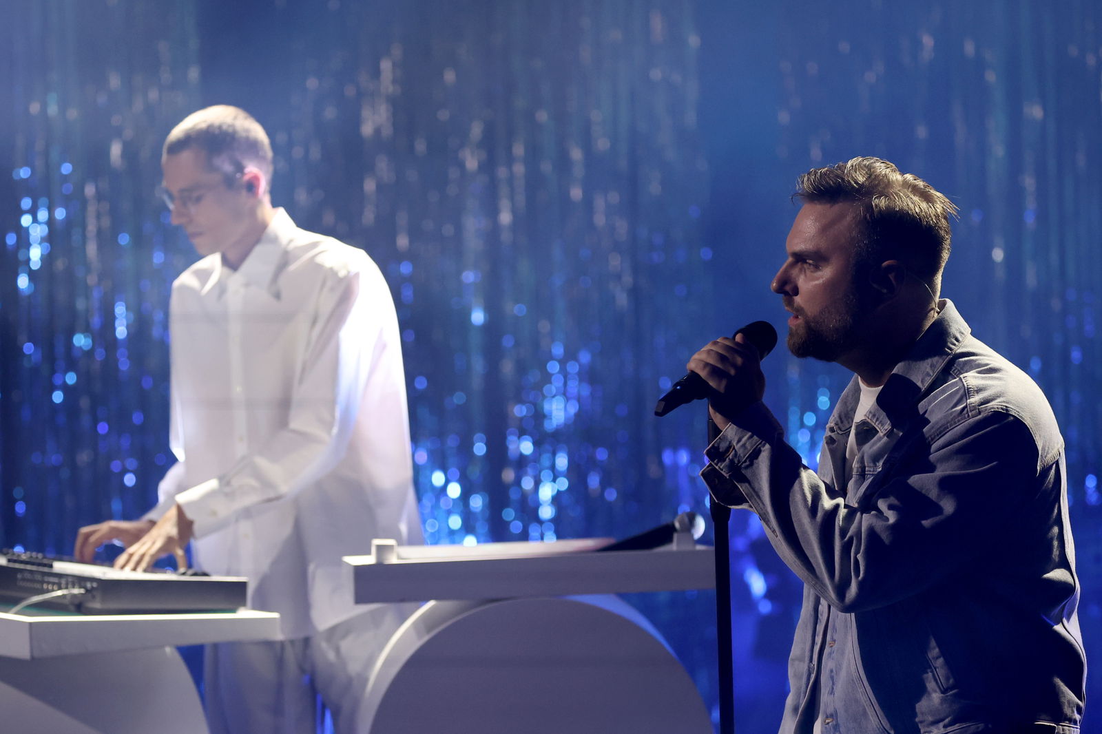 Lost Frequencies und Calum Scott bei der Verleihung des deutschen Radiopreises 2024