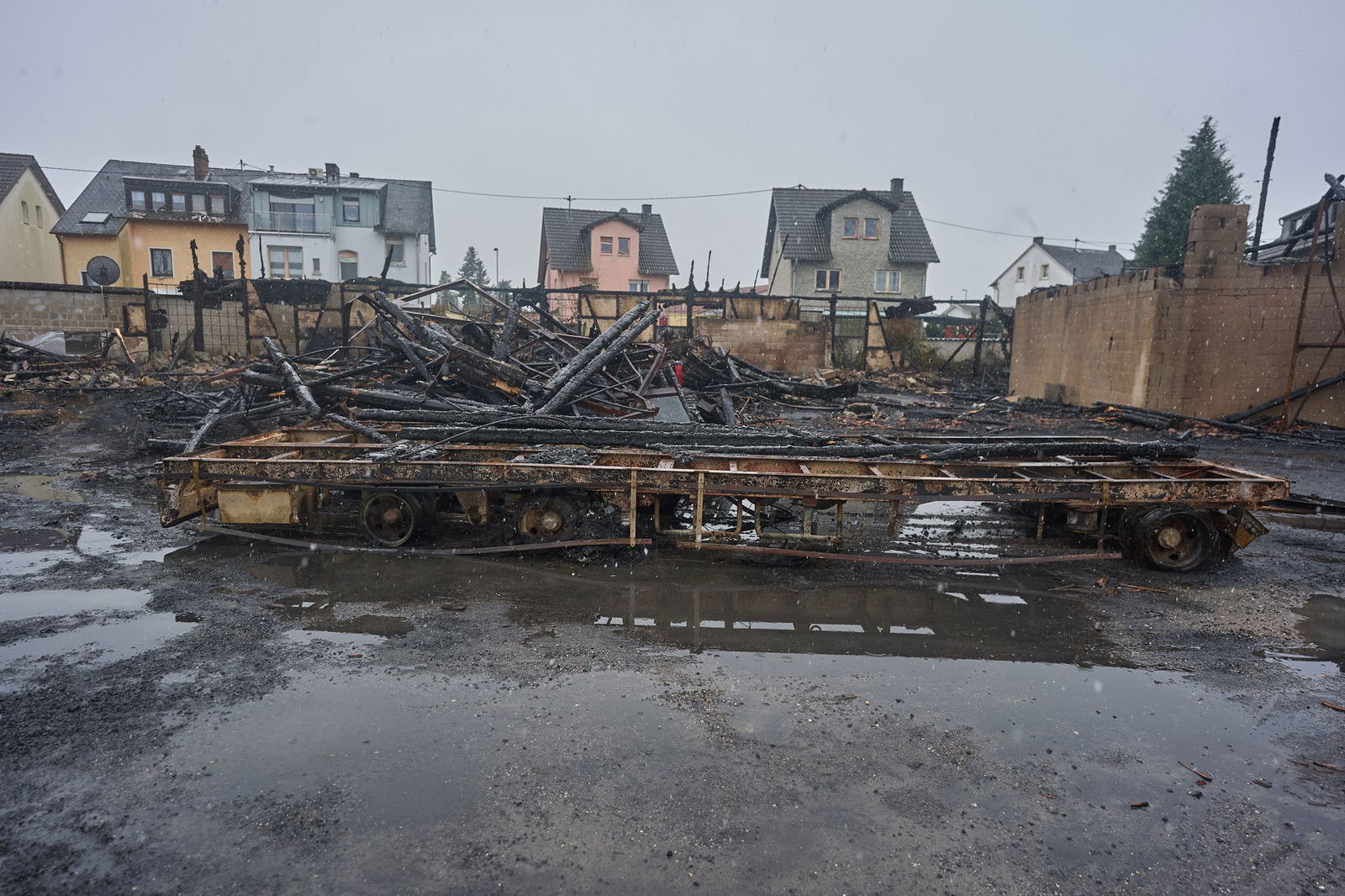 Bei einem Treffen am Neujahrstag hatte Oberbürgermeister Einig den Wiederaufbau als klares Ziel ausgemacht. 