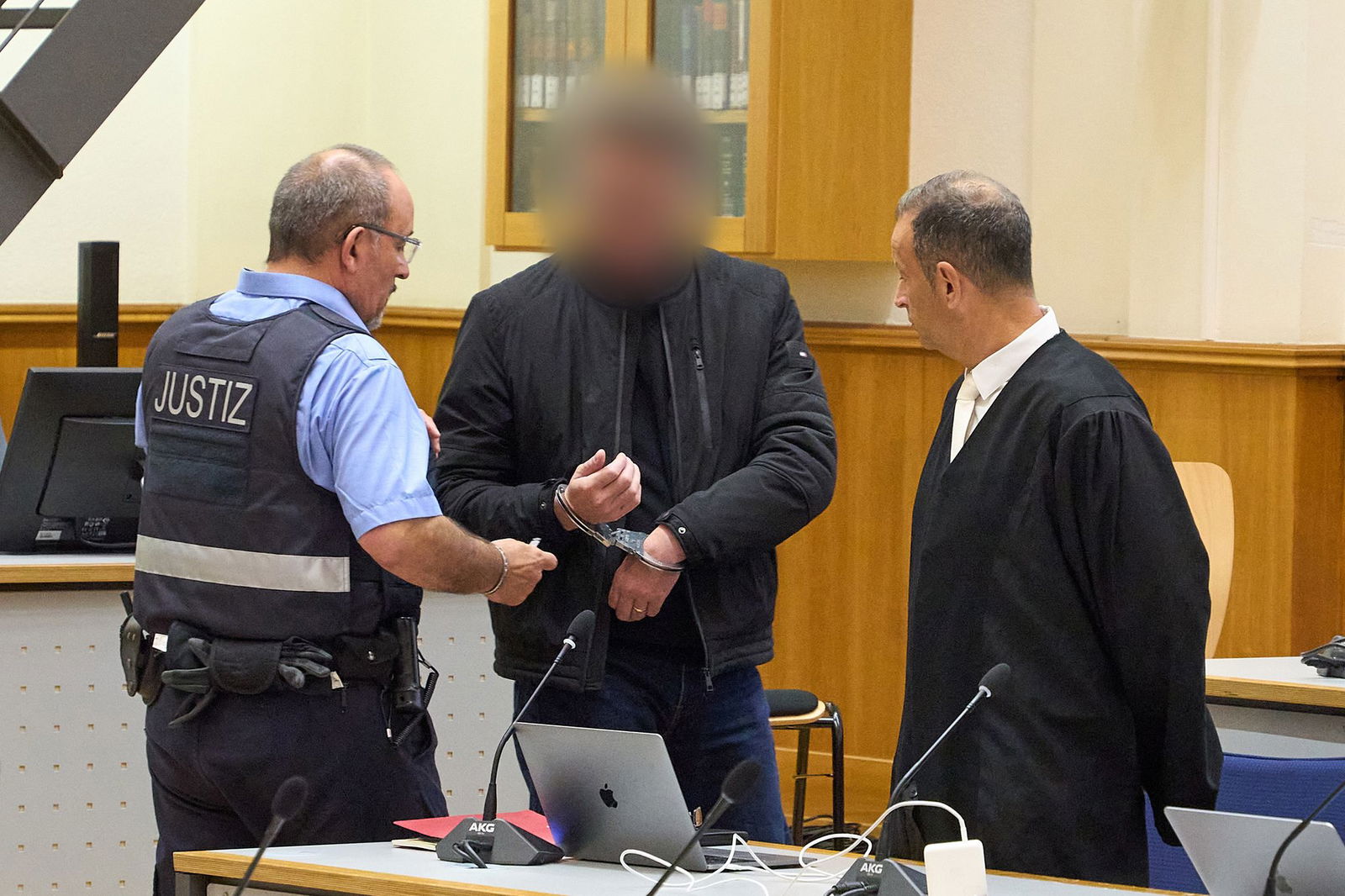 Das Oberlandesgericht Koblenz hatte den Angeklagten 2023 zu mehrjähriger Haft verurteilt. (Archivbild)