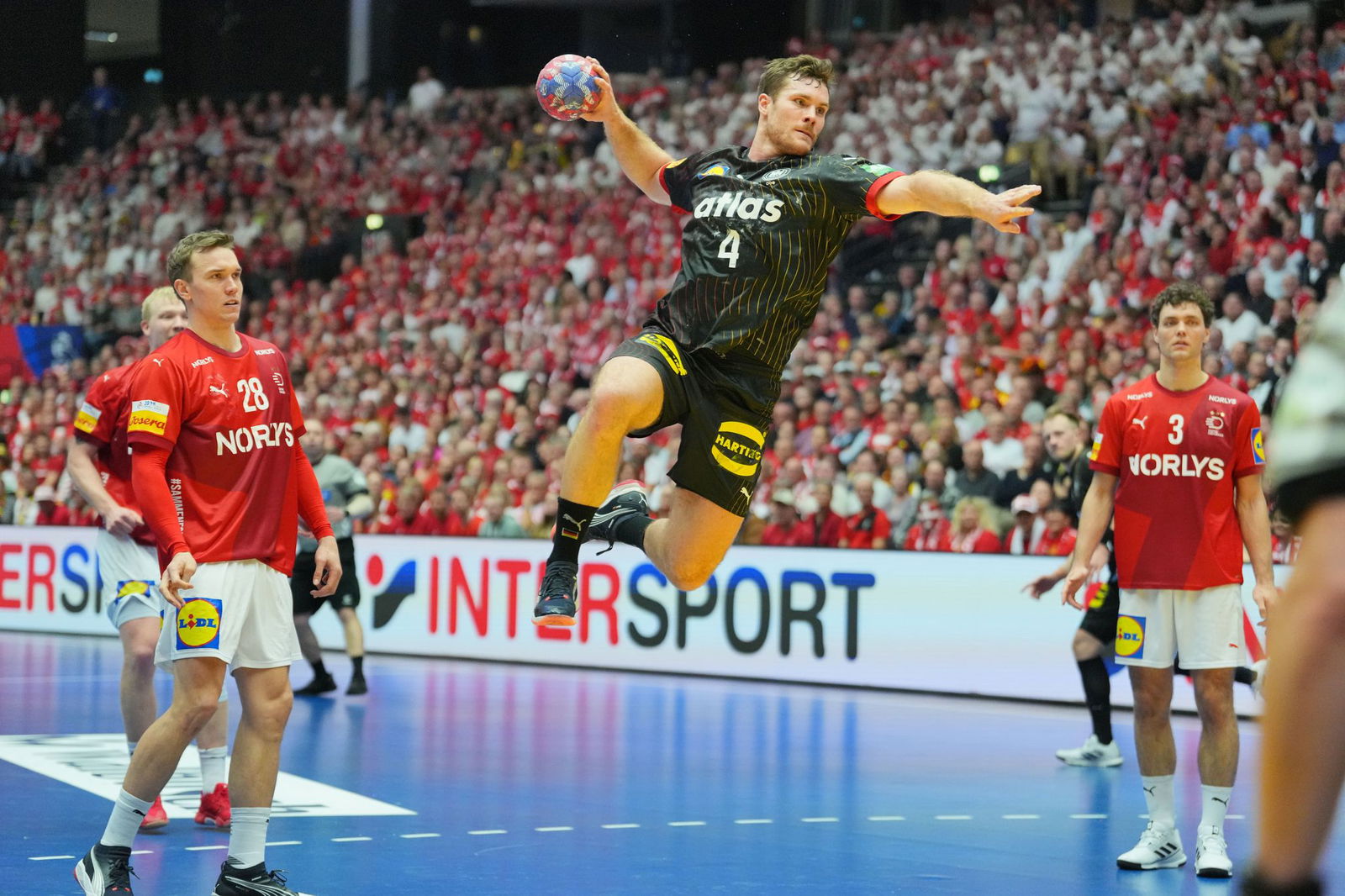 Glaubt fest an einen Sieg gegen Italien: Kapitän Johannes Golla.