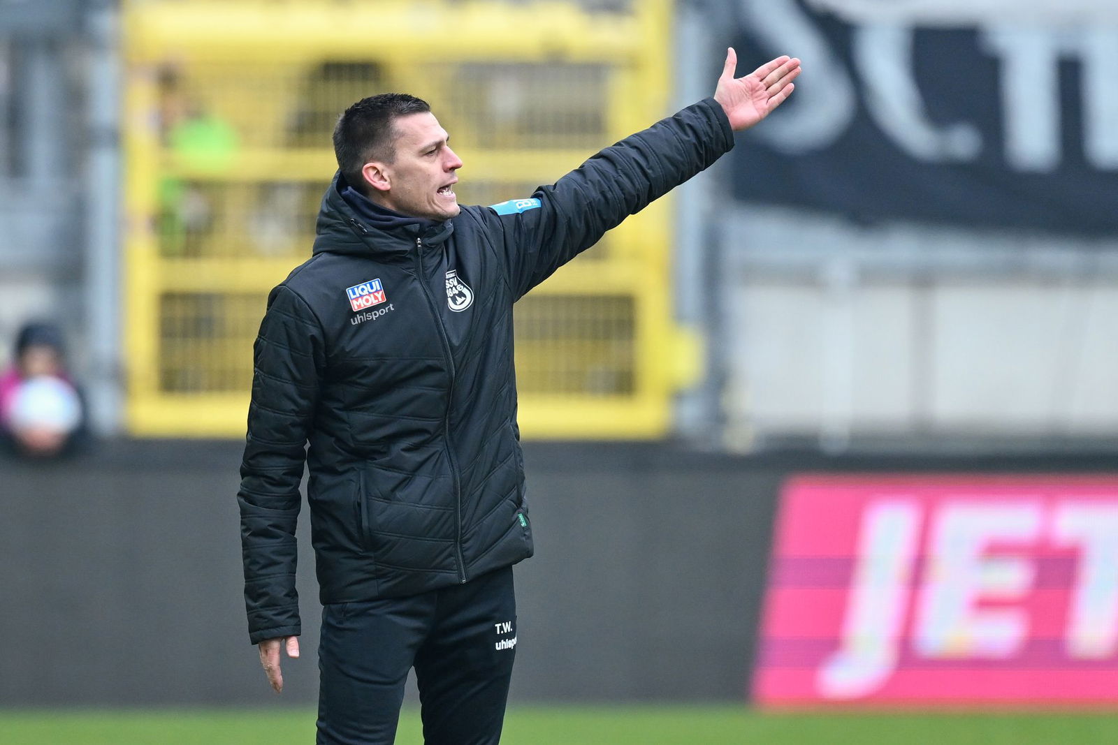 Ulms Trainer Thomas Wörle erwartet im Abstiegsthriller mehr Kampf als Klasse.