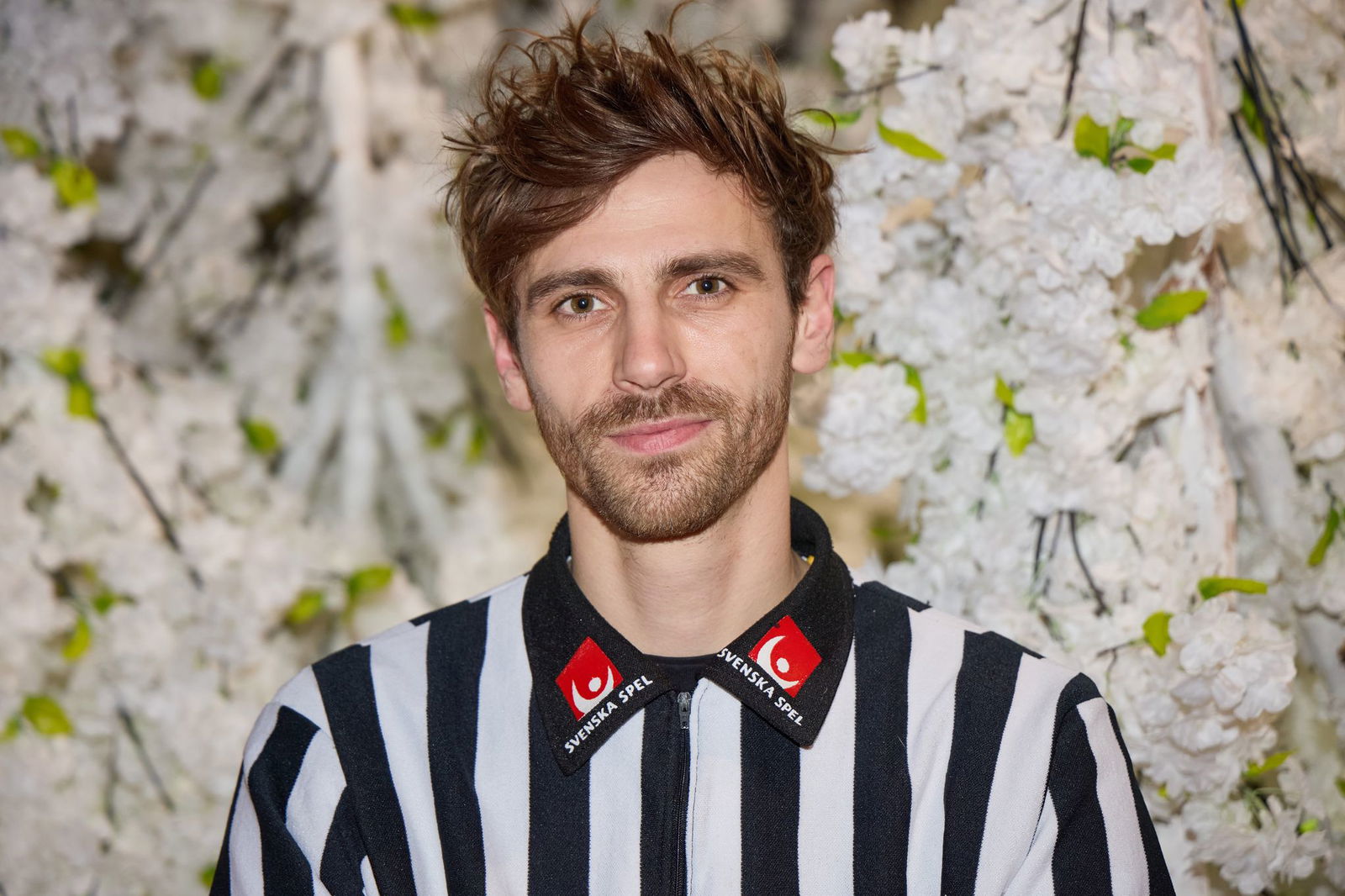 Schon die Vorgängerwerke «Pop» und «Nur» erreichten Platz eins (Archivbild). 