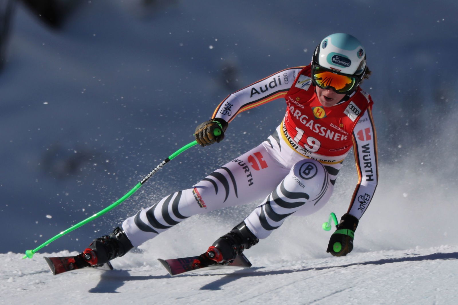 Kira Weidle-Winkelmann verpasste in der Abfahrt von St. Anton knapp die Top Ten.