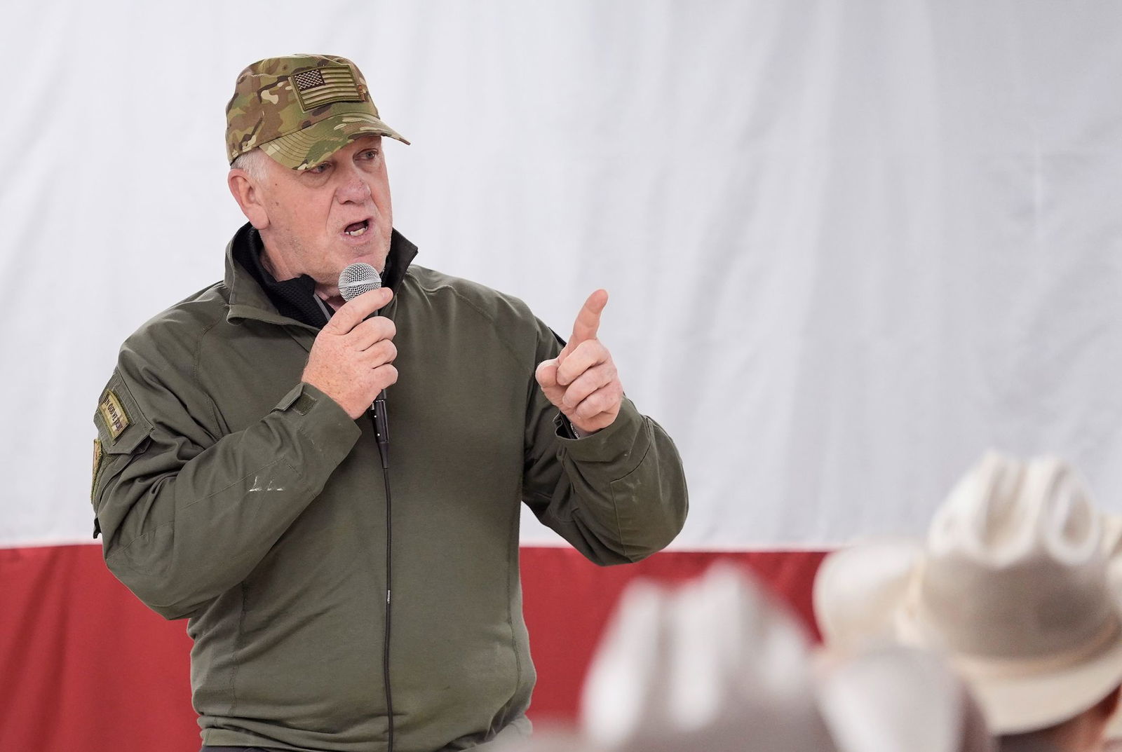 Der designierte US-Grenzschutzbeauftragte Tom Homan will illegal in den USA lebende Menschen abschieben. (Archivbild)