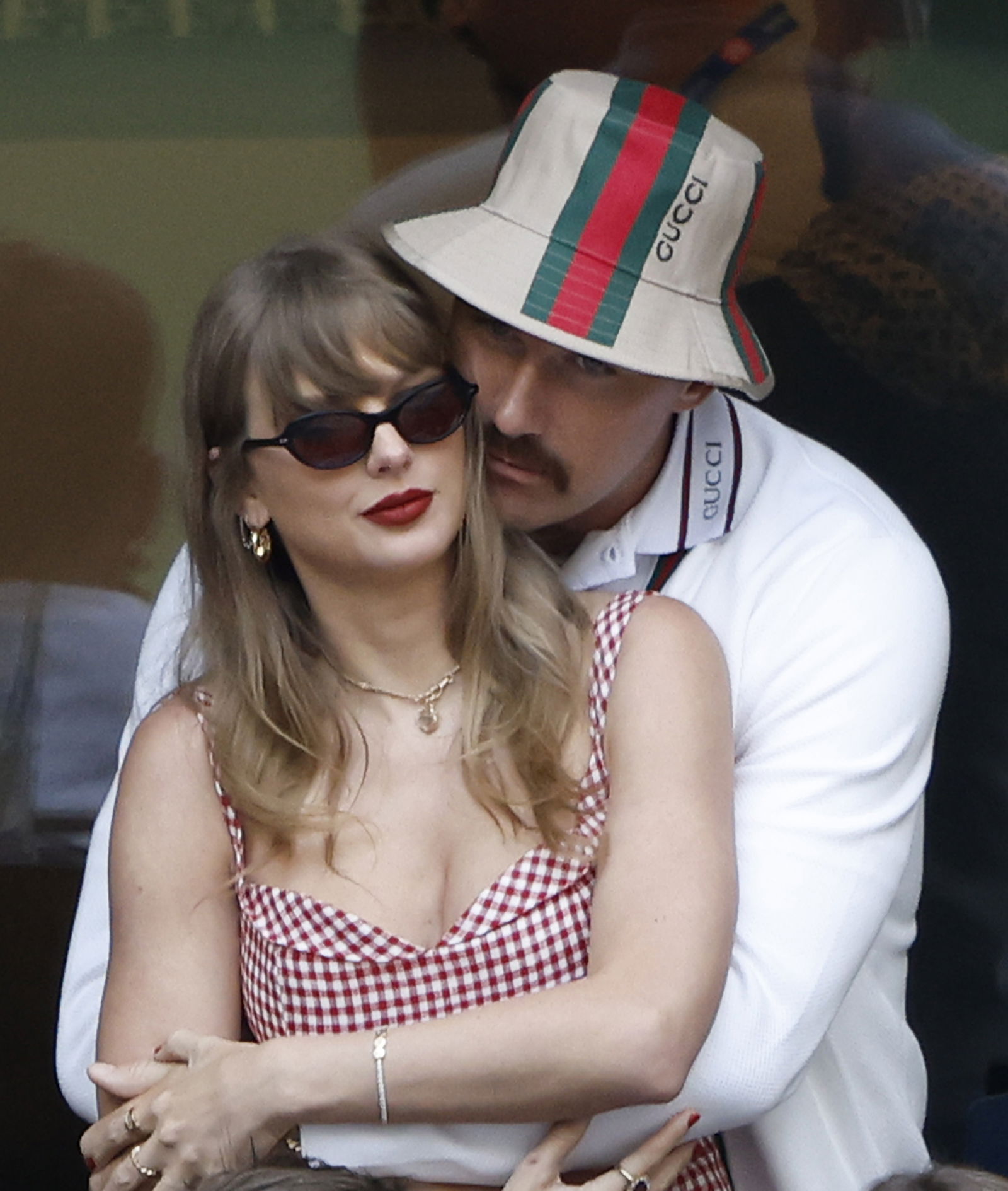 Taylor Swift x Travis Kelce