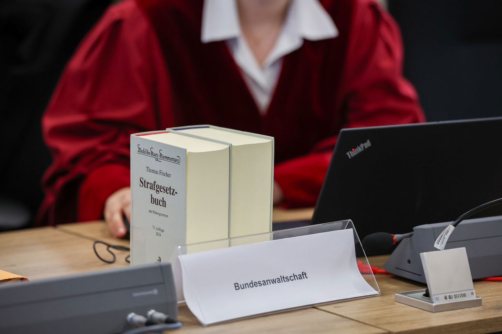 Die Anklagebehörde wirft dem mutmaßlichen IS-Mitglied vor, eine schwere staatsgefährdende Gewalttat vorbereitet zu haben.