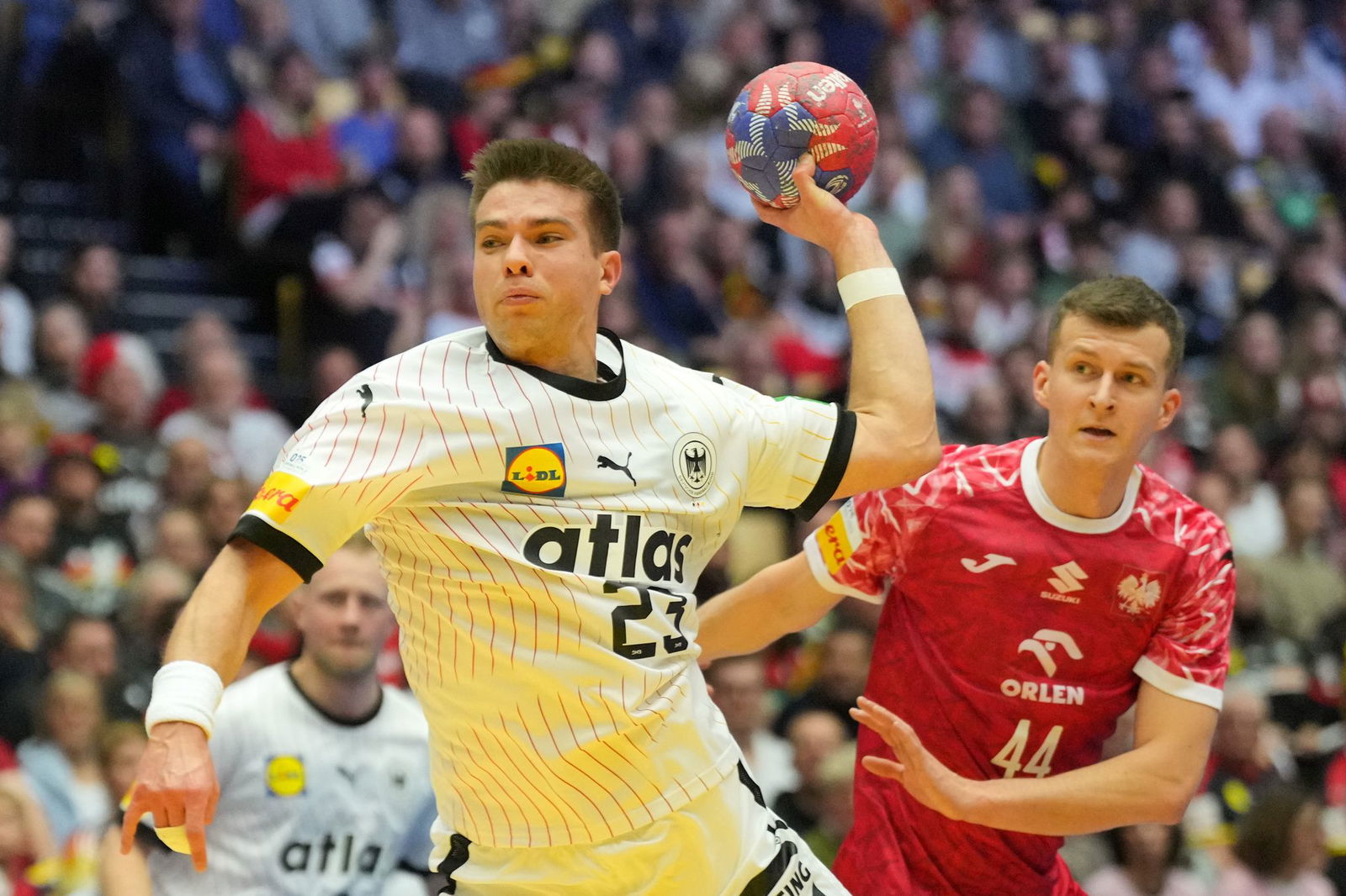 Mit zehn Toren war Renars Uscins gegen Polen bester Werfer. 