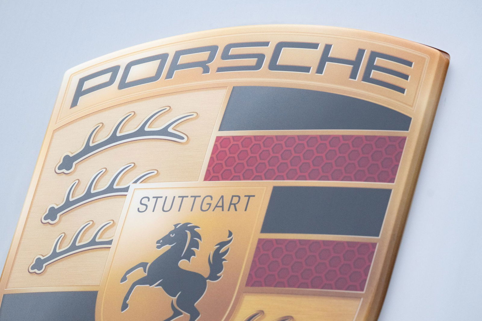 Porsche baut seinen Vorstand um.
