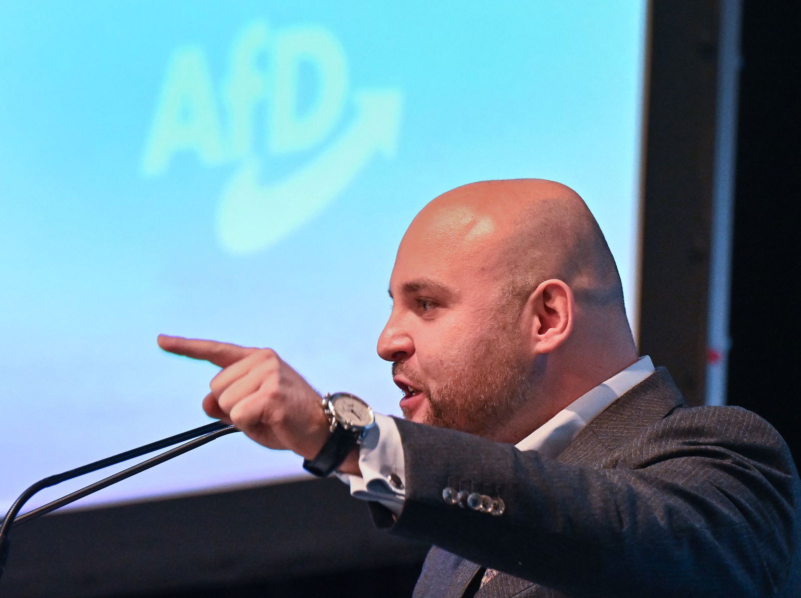 Er will für den Fraktionsvorstand kandidieren im Bundestag: Markus Frohnmaier.