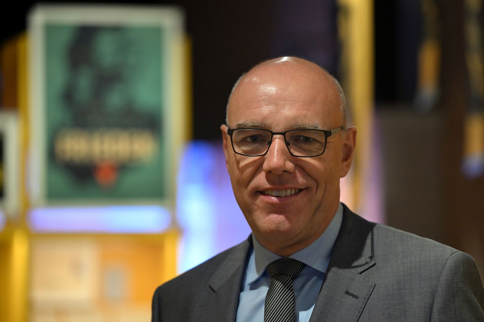 Harald Biermann, Präsident des Hauses der Geschichte in Bonn, hat bestätigt, dass der Bierdeckel, den Günther Jauch im Fernsehstudio fallen ließ, unbeschädigt ist (Archivbild). 