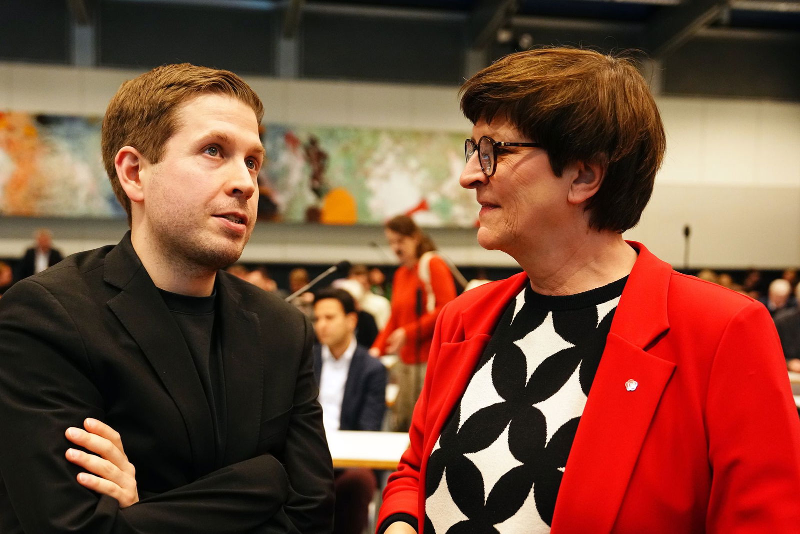 Ende Januar tauchte Kühnert auch bei einer SPD-Fraktionssitzung auf. (Archivbild)