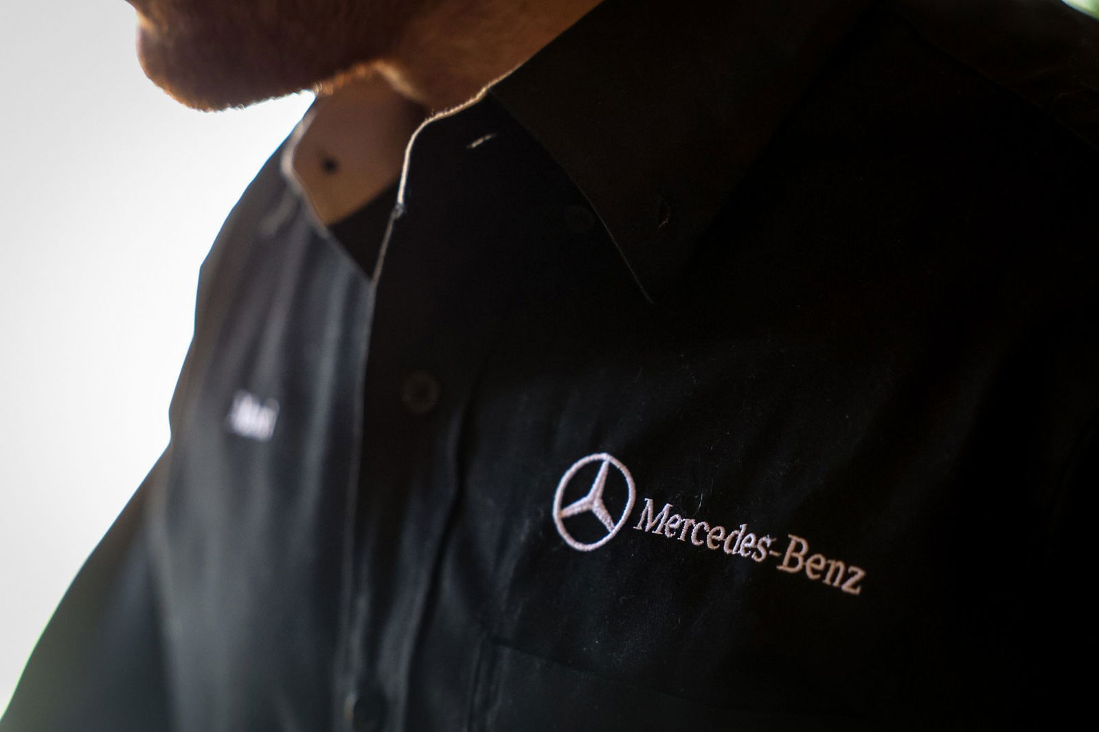 Das Unternehmen übernimmt zudem den Import und Vertrieb von Mercedes-Fahrzeugen in Argentinien. 