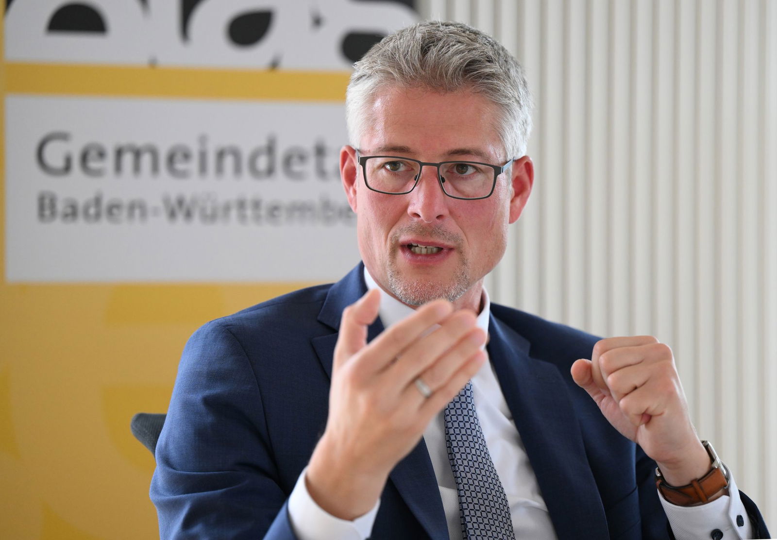 Steffen Jäger, Präsident des Gemeindetags Baden-Württemberg, sieht Städte und Gemeinden am Limit. (Archivbild)