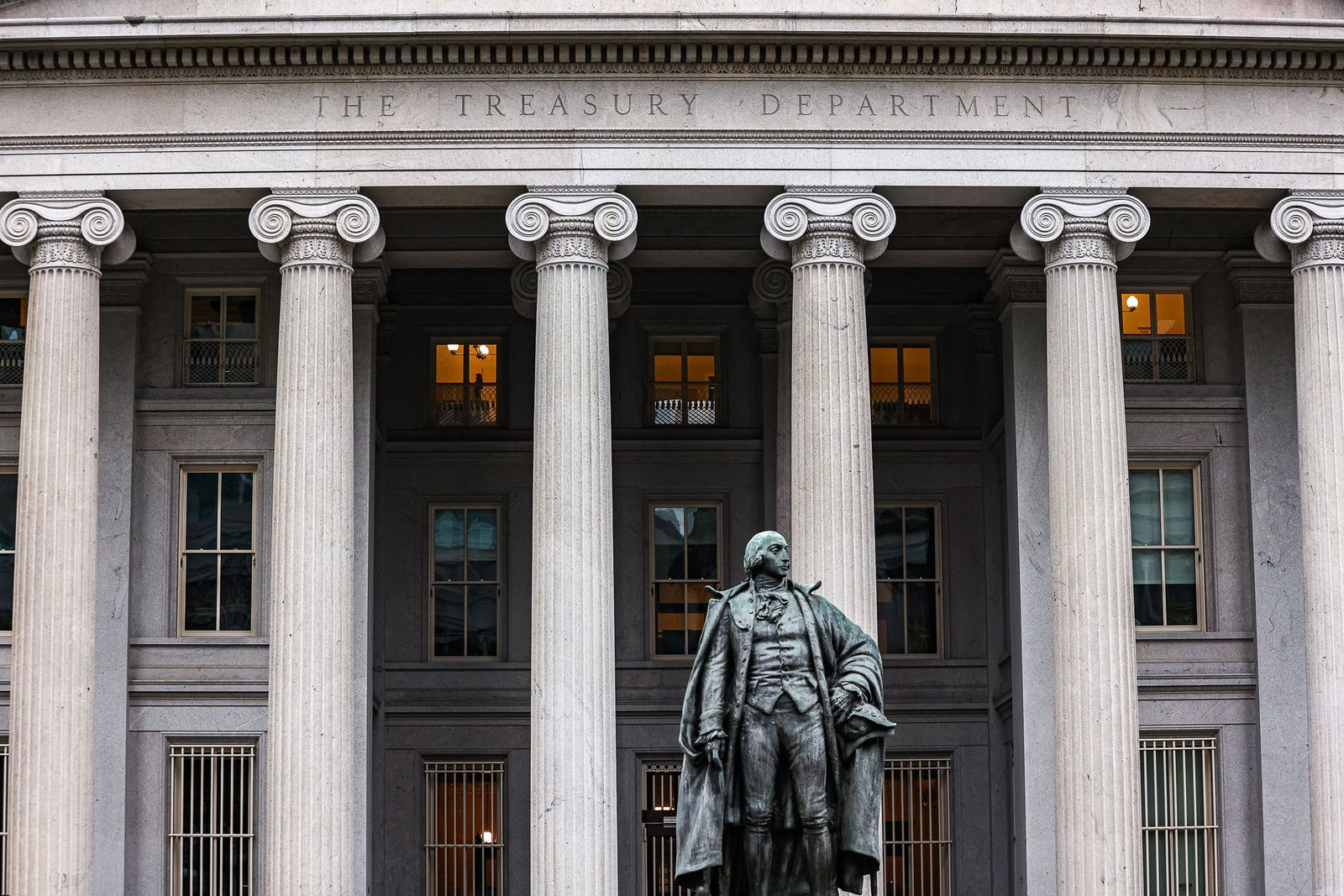 Eine Reihe rassistischer Beiträge wird für einen 25-Jährigen aus dem Doge-Team wohl folgenlos bleiben. (Archivbild)