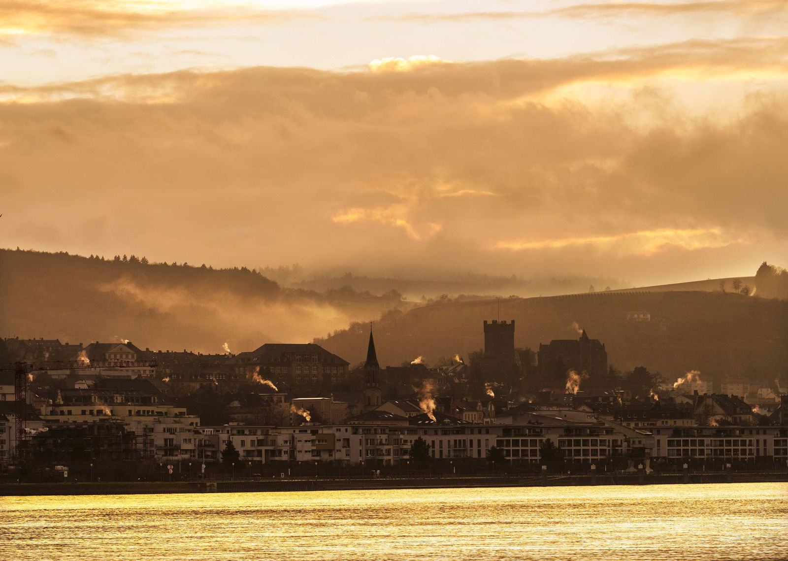 Zum Ende der Woche gibt es in Rheinland-Pfalz und dem Saarland viele Wolken. (Symbolbild)