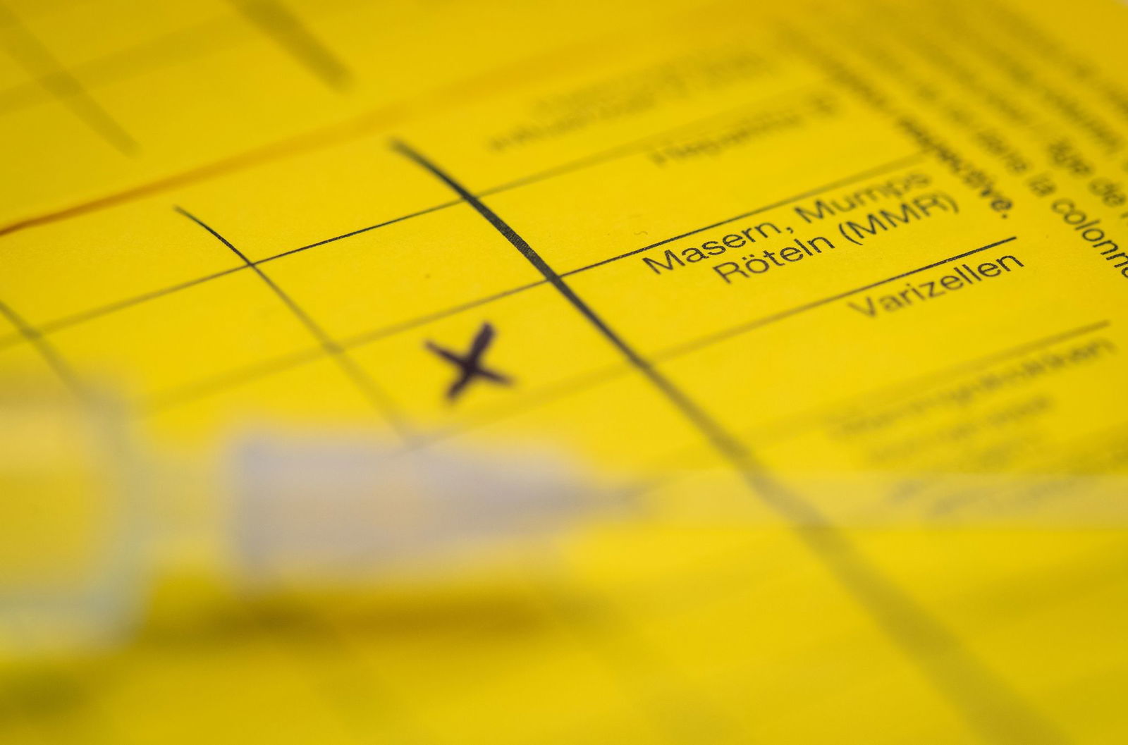 Um Masern einzudämmen, sind aus Sicht des Gesundheitsministeriums die Schließung von Impflücken und die Erhöhung der Impfquoten in der Bevölkerung wichtig. (Symbolbild)