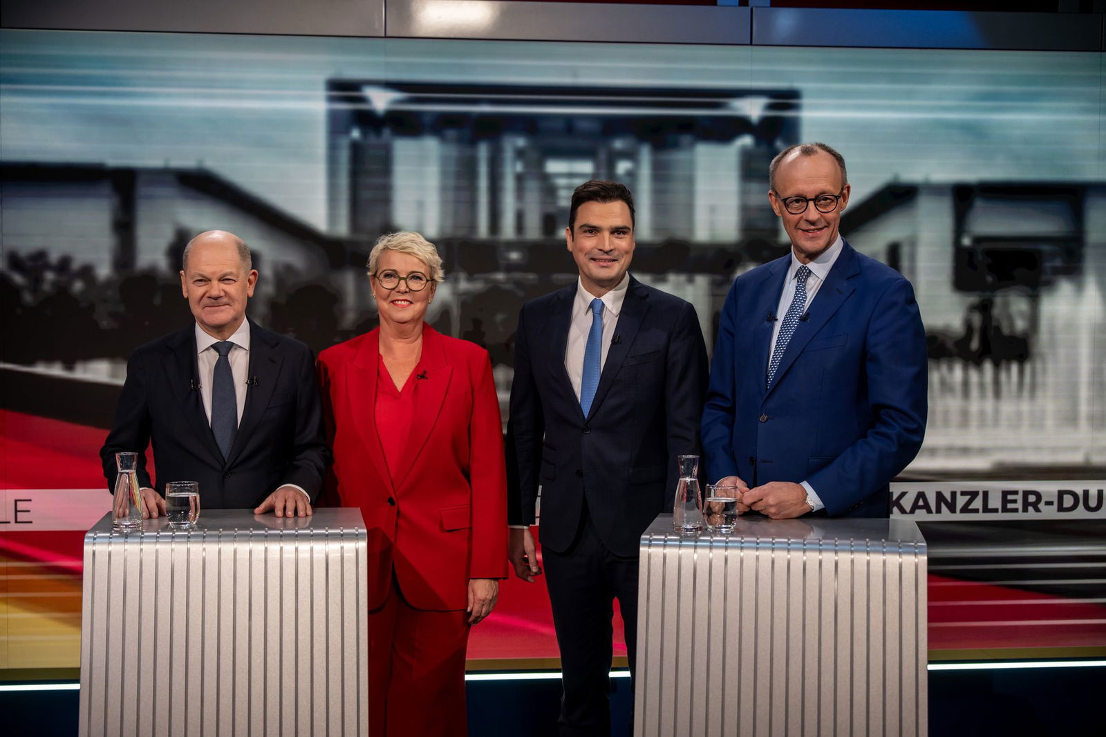 Scholz und Merz wollen arbeitsunwillige Bürgergeldempfänger schärfer sanktionieren.