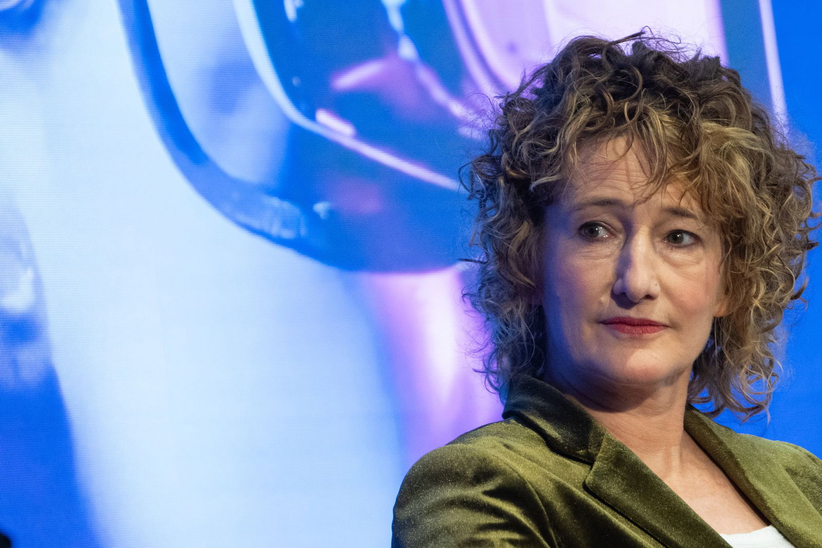 Berlinale-Intendantin Tricia Tuttle äußerte sich zum Vorfall auf einer Bühne während der Filmfestspiele.