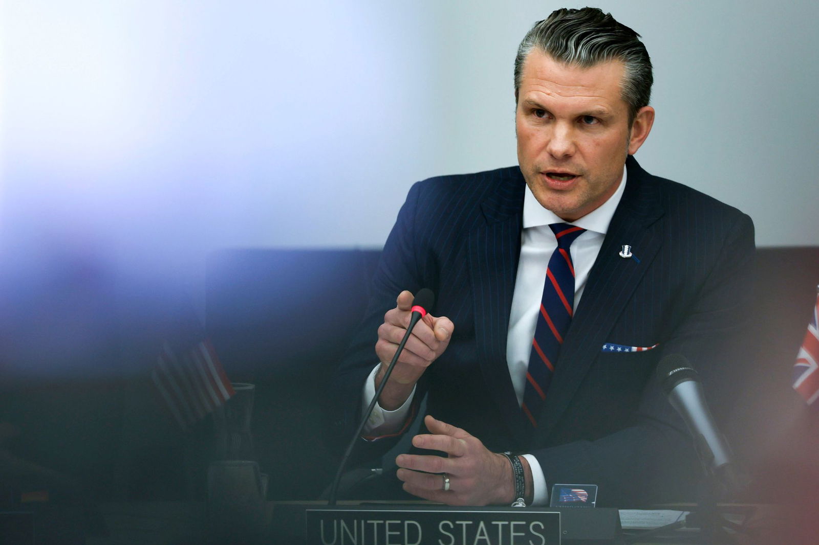 Die US-Regierung sieht nach Angaben von Verteidigungsminister Hegseth keinen Weg für die Ukraine in die Nato.