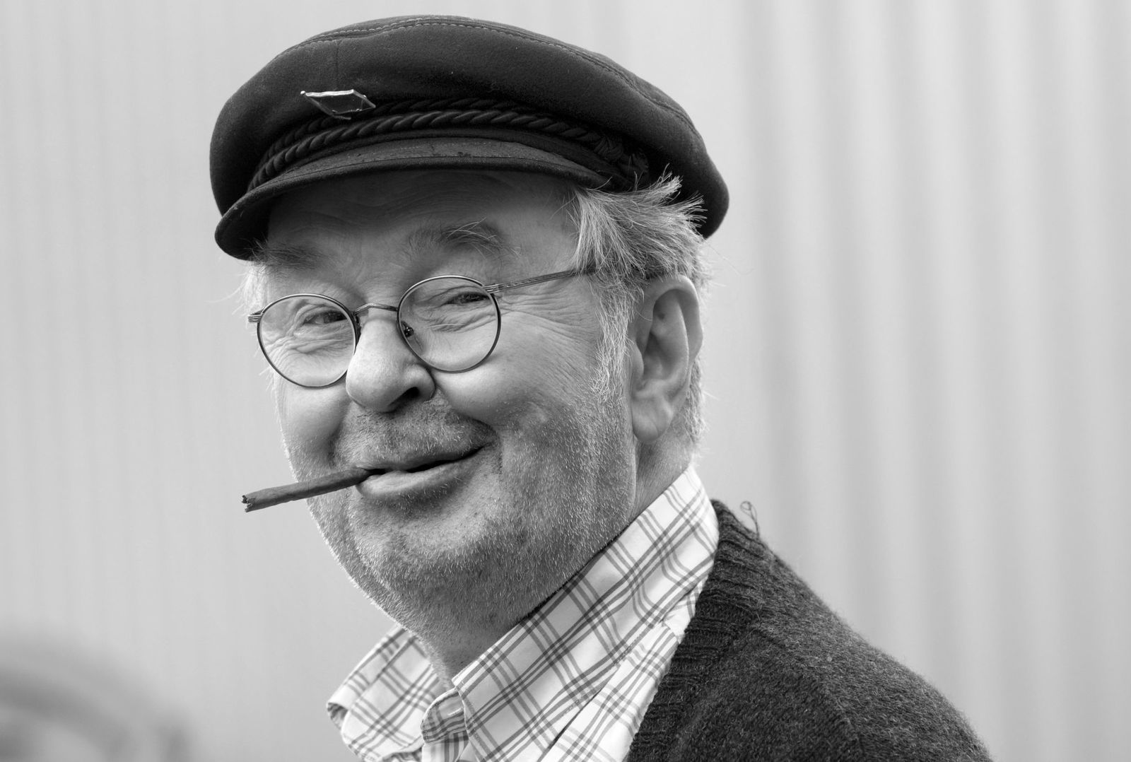 Er stand jahrzehntelang auf der Bühne und vor der Kamera: Ernst Hilbich. (Archivbild)