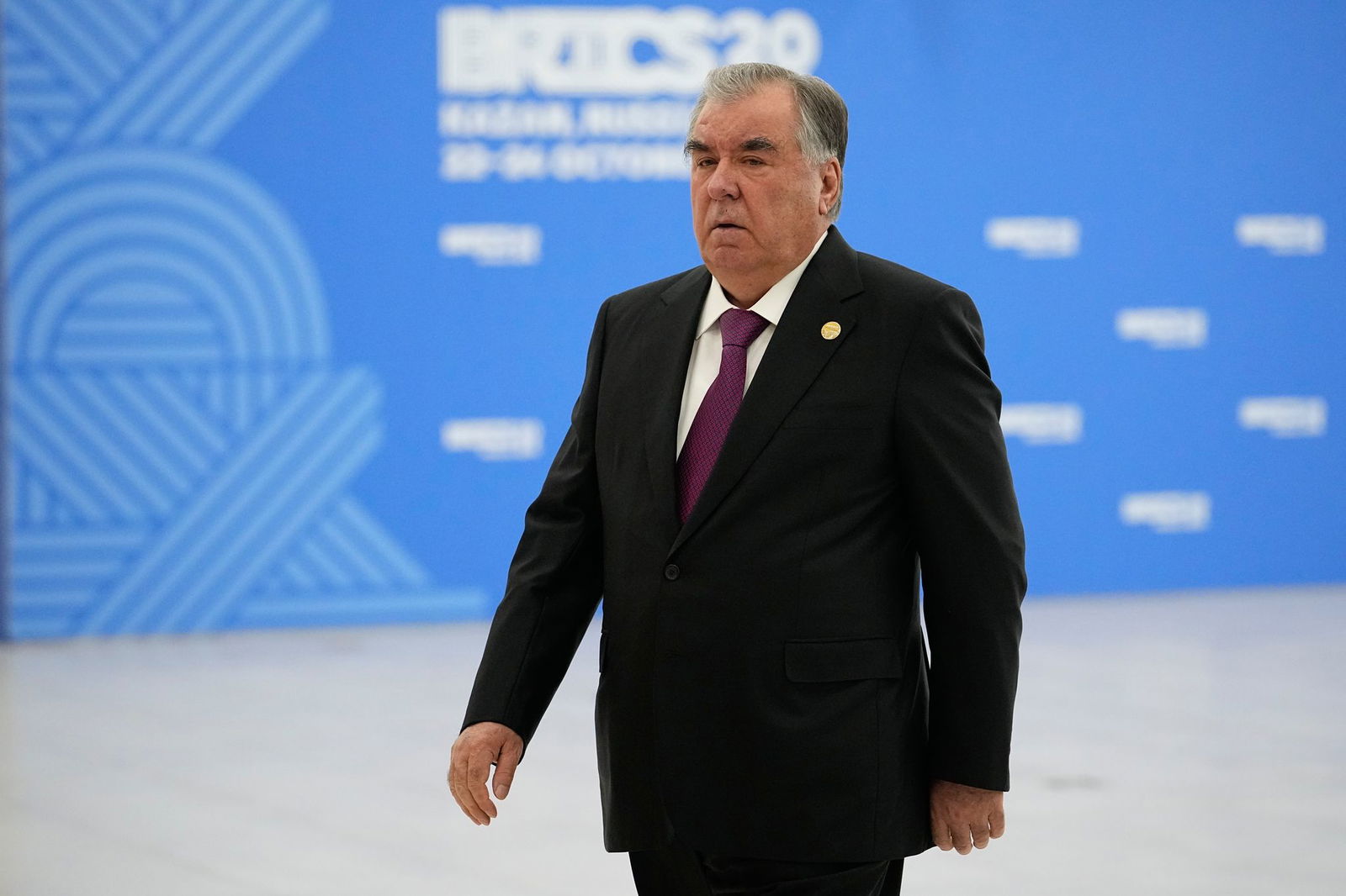 Seit mehr als 30 Jahren regiert Emomali Rachmon in Tadschikistan und lässt dort immer wieder Gegner wegsperren. (Archivbild)