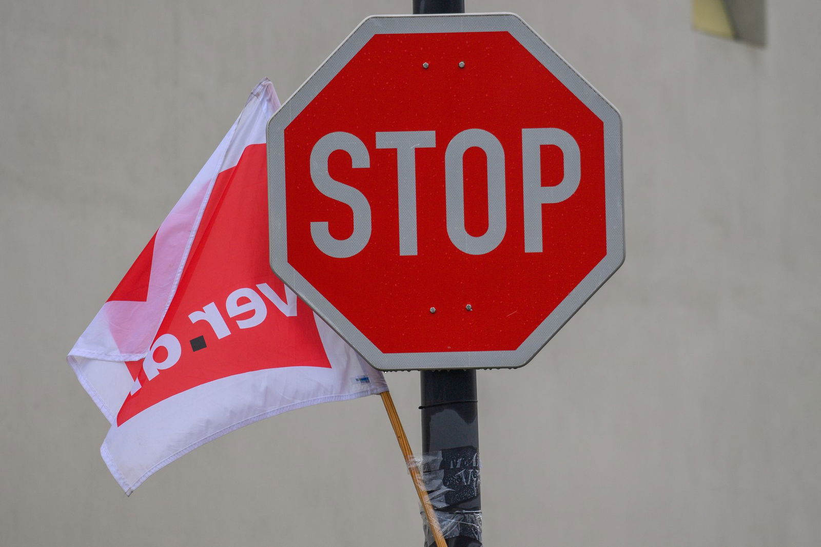 Verdi ruft zu neuen Warnstreiks auf.