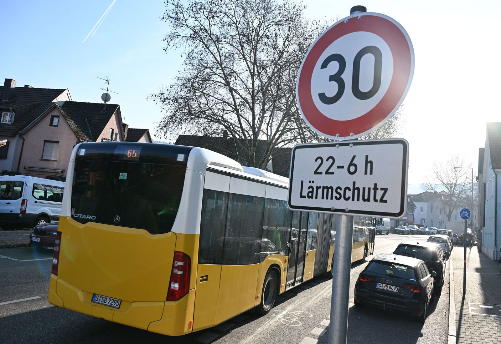 Busse müssen trotz 30er-Zonen ihre Fahrtzeiten einhalten. 