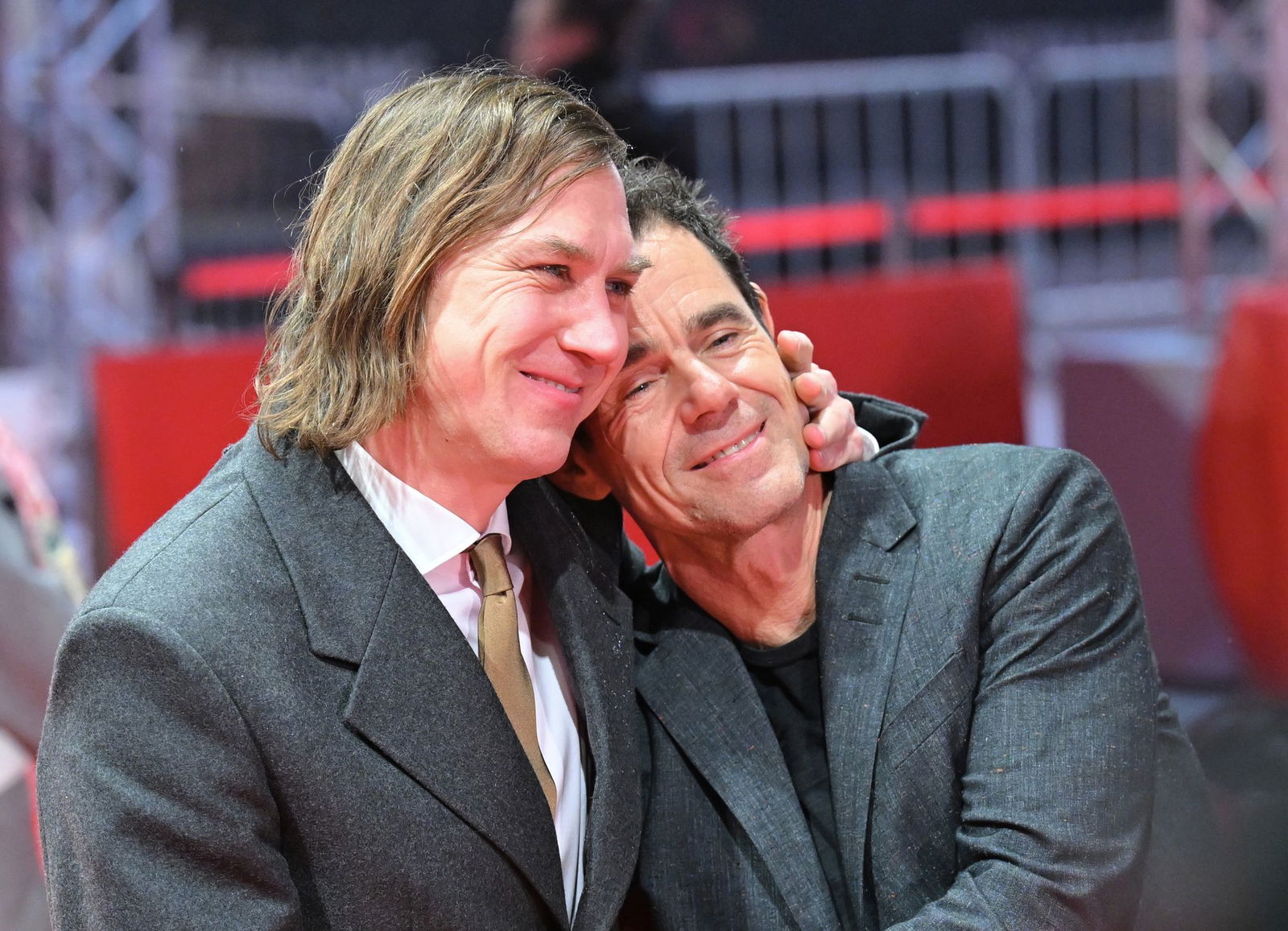 Schauspieler Lars Eidinger (l) und Regisseur Tom Tykwer beim Eröffnungsabend.