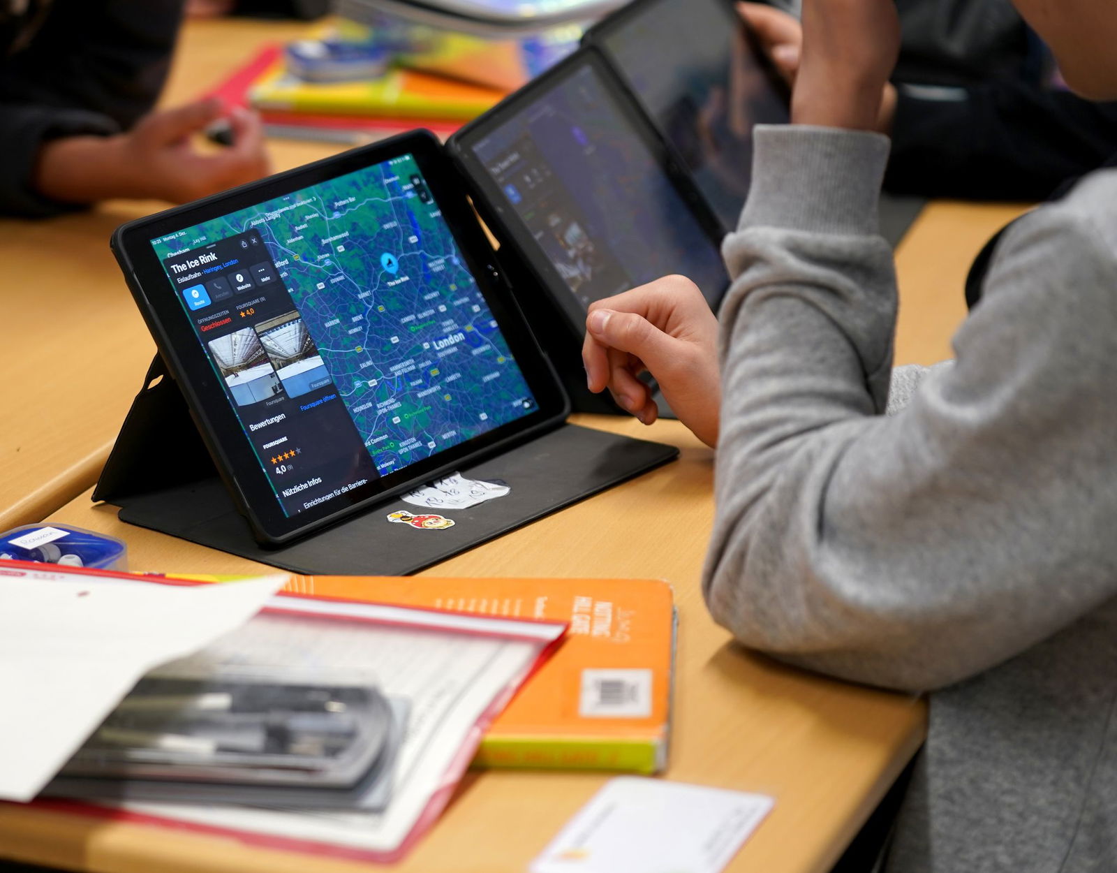 Ab der dritten Klasse sind alle Schüler im Saarland mit einem digitalen Endgerät ausgestattet. (Symboldbild)