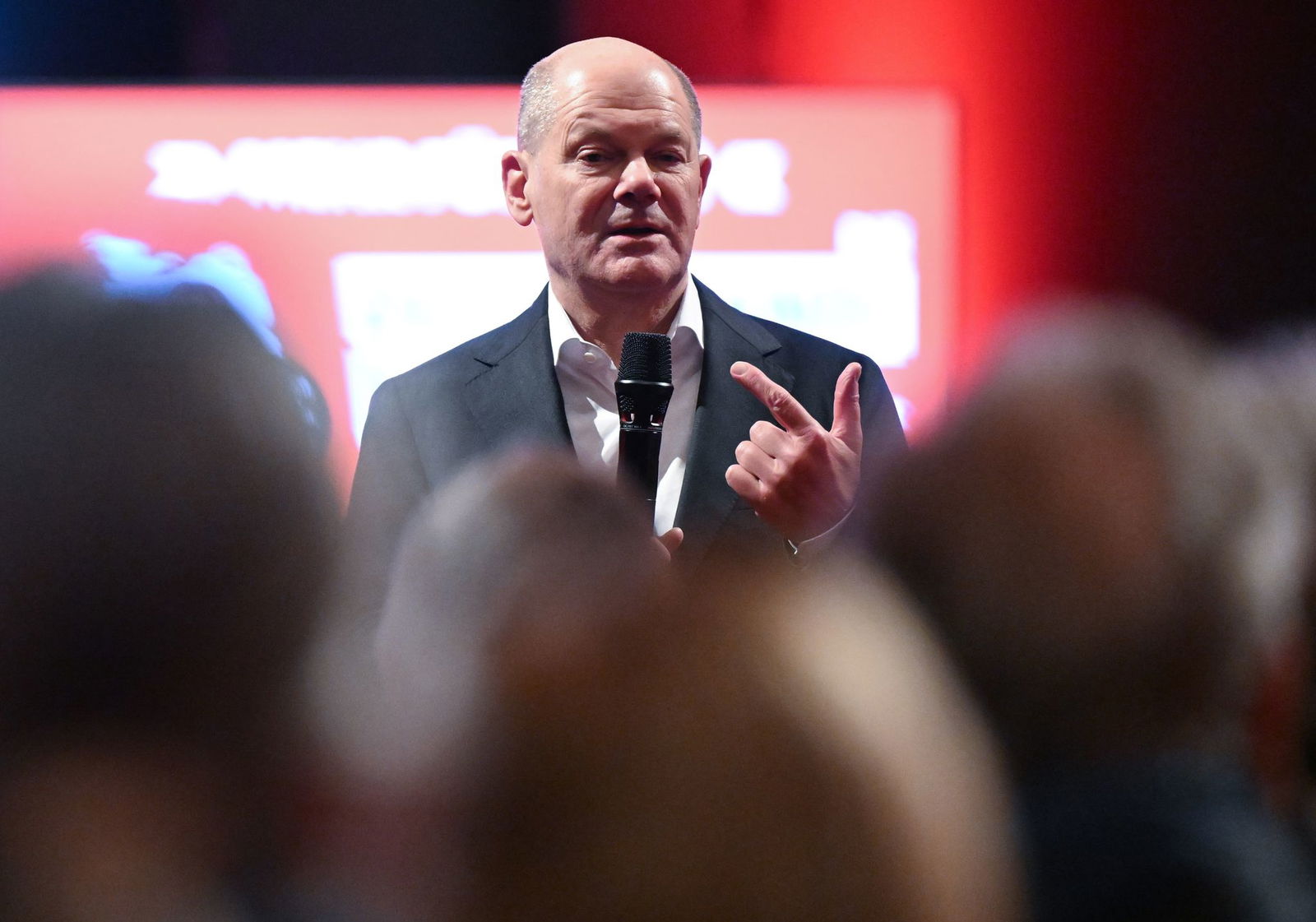 Aus Sicht von Olaf Scholz können Quereinsteiger an Schulen eine Bereicherung sein. 