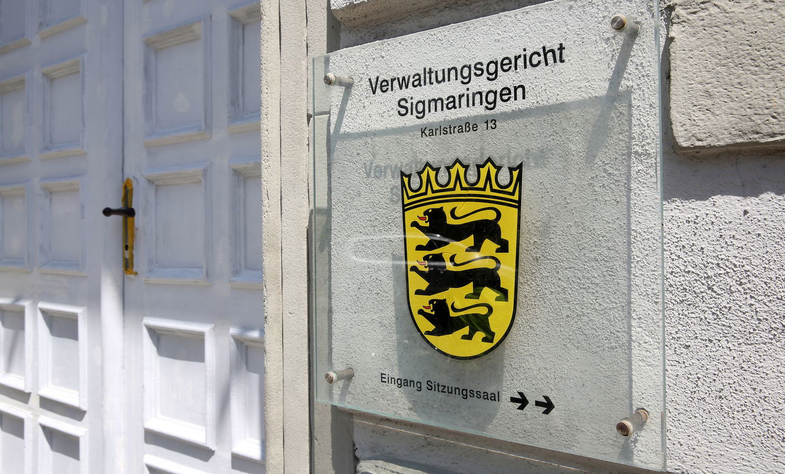 Eine verbeamtete Lehrerin hatte vor dem Verwaltungsgericht Sigmaringen erfolglos gegen die Kürzung ihrer Dienstbezüge geklagt. (Archivfoto)