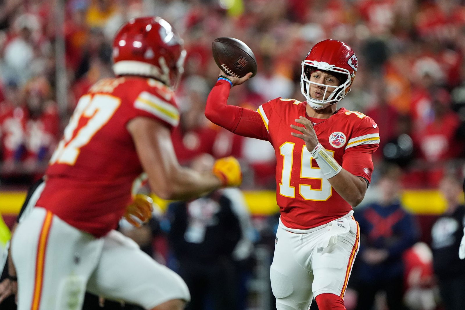 Patrick Mahomes und Travis Kelce haben bereits drei Super Bowls zusammen gewonnen. 