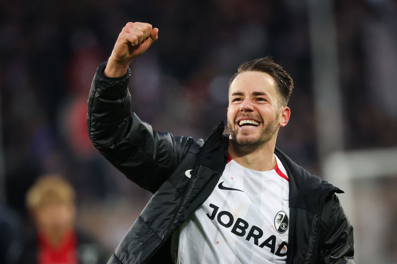 Christian Günter trifft mit Freiburg auf Bremen.