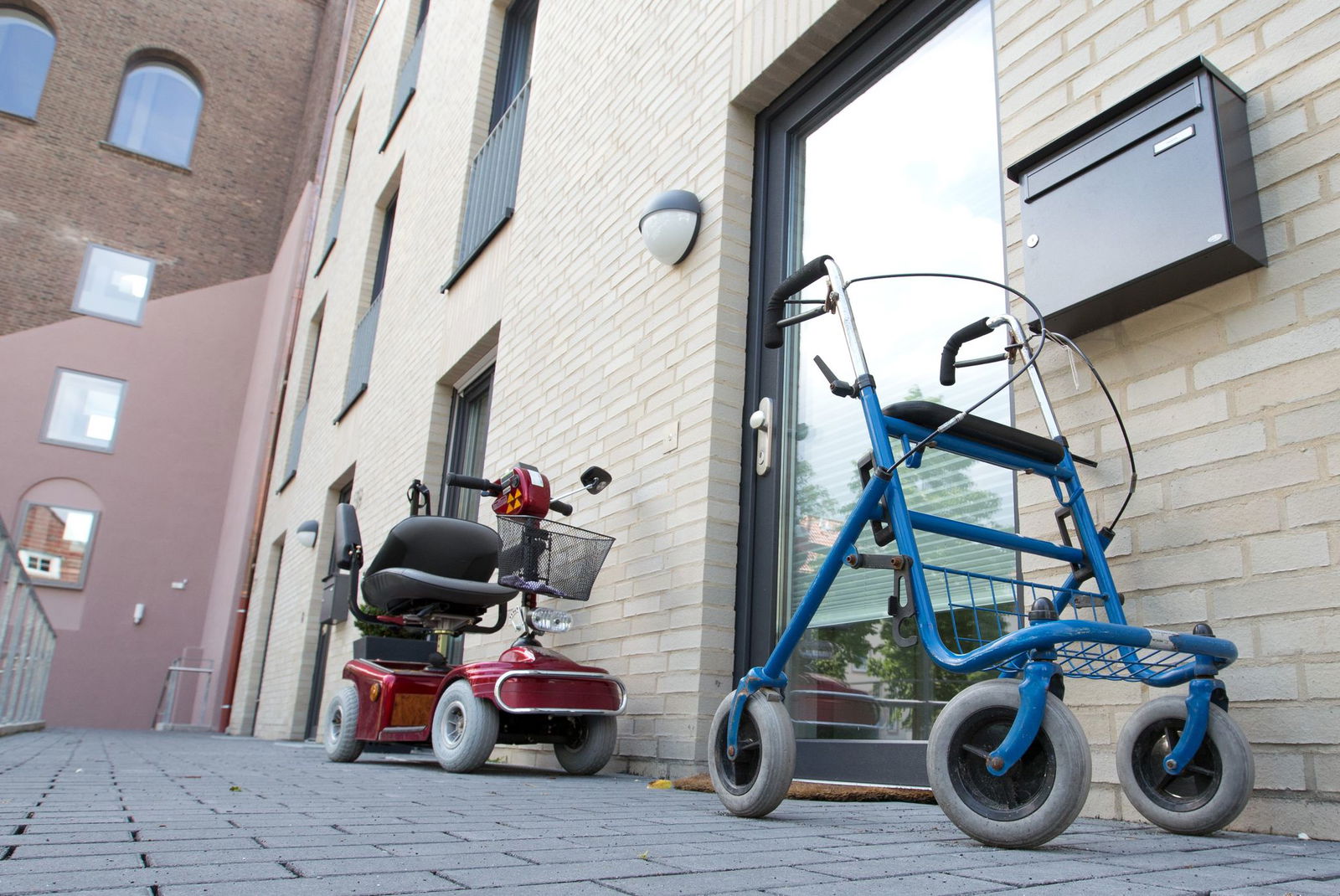 In Baden-Württemberg sind nach Angaben eines Dachverbands der großen Hilfsorganisationen so viele Menschen von Wohnungsnot betroffen wie nie zuvor. (Symbolbild)