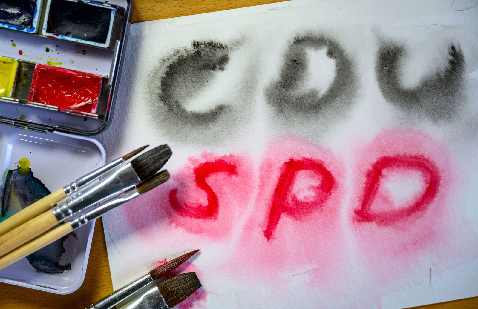 Wahlsieger Friedrich Merz will mit der SPD über eine Koalition verhandeln. (Symbolbild)