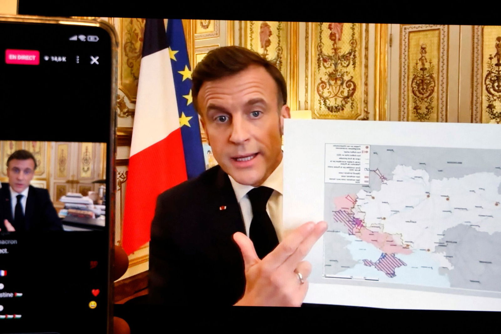 Macron erläutert Internetnutzern, wie die Lage in der Ukraine ist.