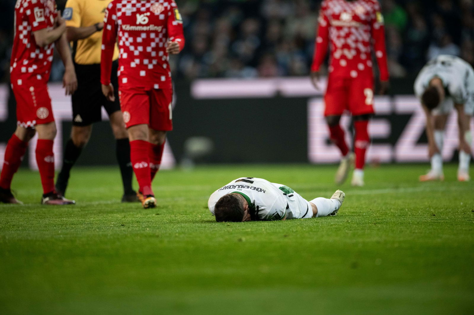 Am Boden: Mönchengladbach unterliegt zu Hause Mainz 05.