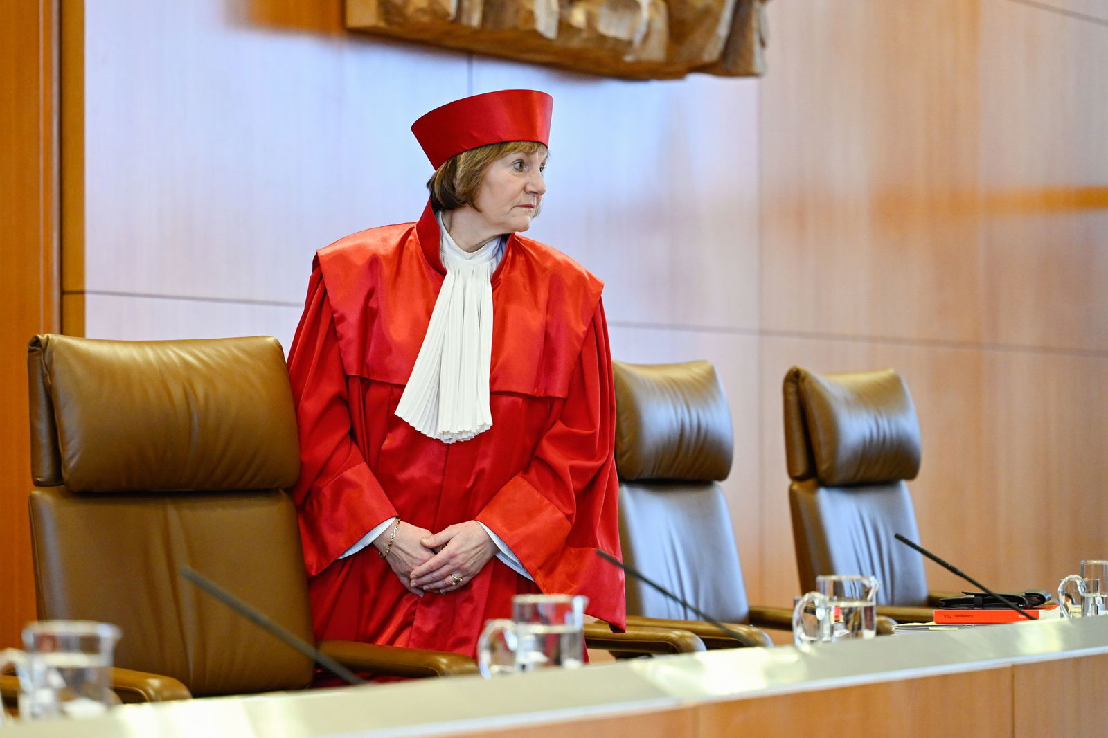 Die Kläger sind gescheitert, der Soli darf vorerst weiter erhoben werden. 