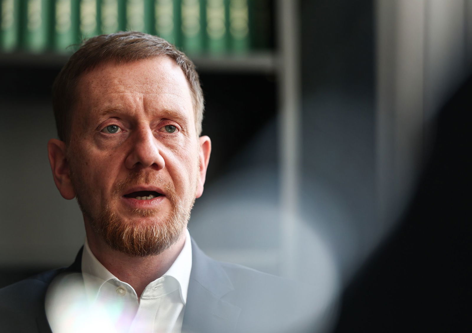 Kretschmer hält das kategorische Nein zur Lockerung der Russland-Sanktionen nicht mehr für zeitgemäß.