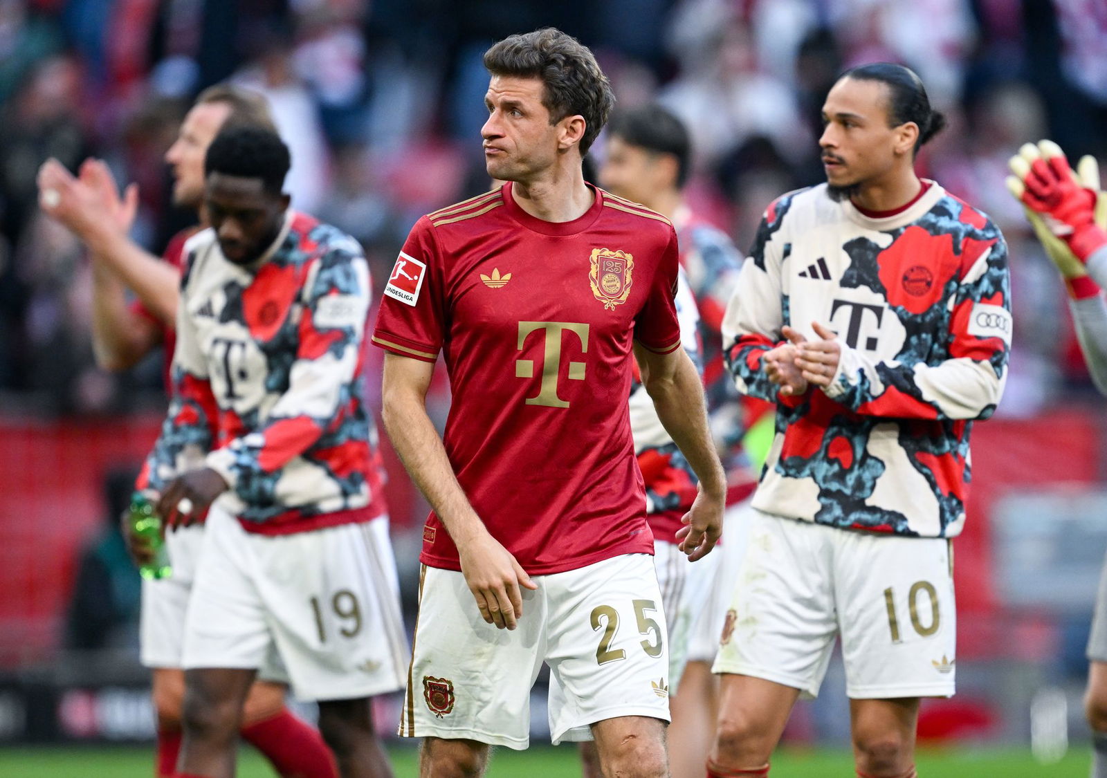 Keine Zeit zum Hadern: Thomas Müller blickt kämpferisch nach vorne auf Leverkusen.