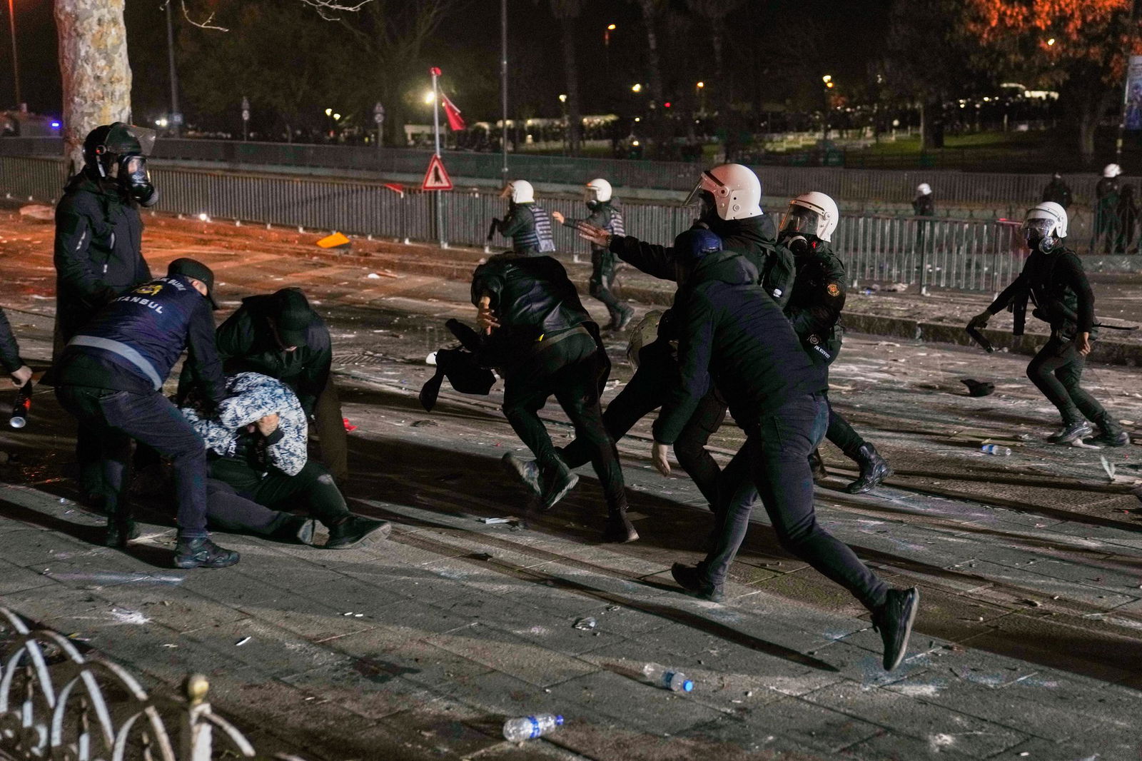 Die Demonstrationen der vergangenen Tage sind die größten in der Türkei seit den Gezi-Protesten von 2013. 