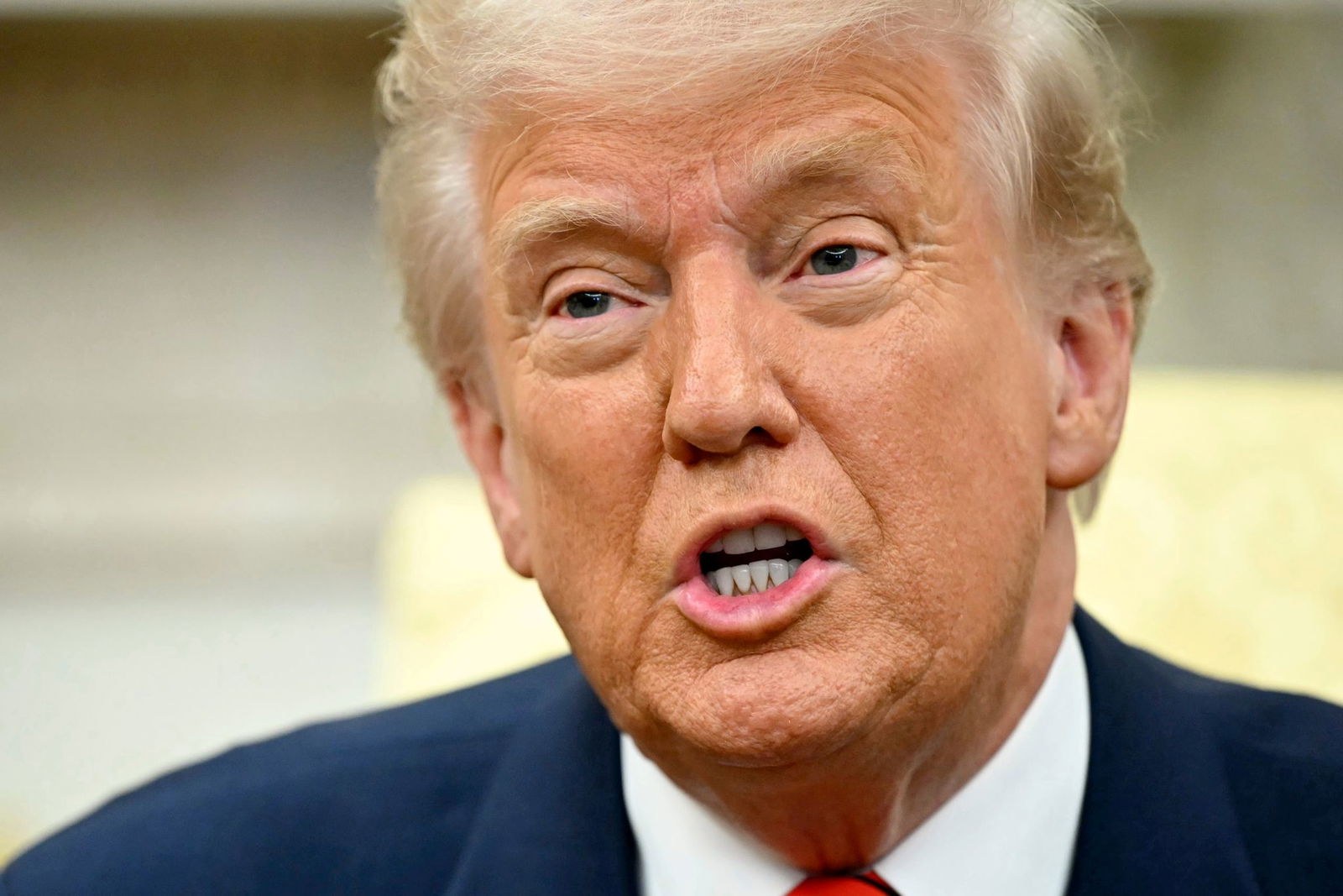 US-Präsident Trump zeigte sich mit ersten Gesprächen einer US-Delegation in Moskau zufrieden. 