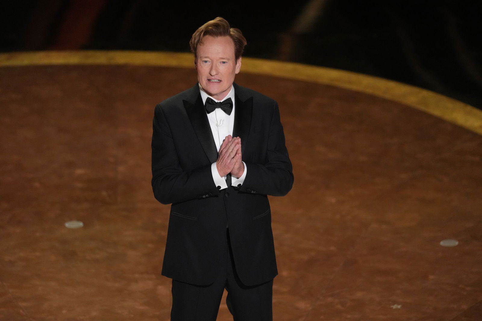 Erstmals moderierte US-Comedian Conan O'Brien.
