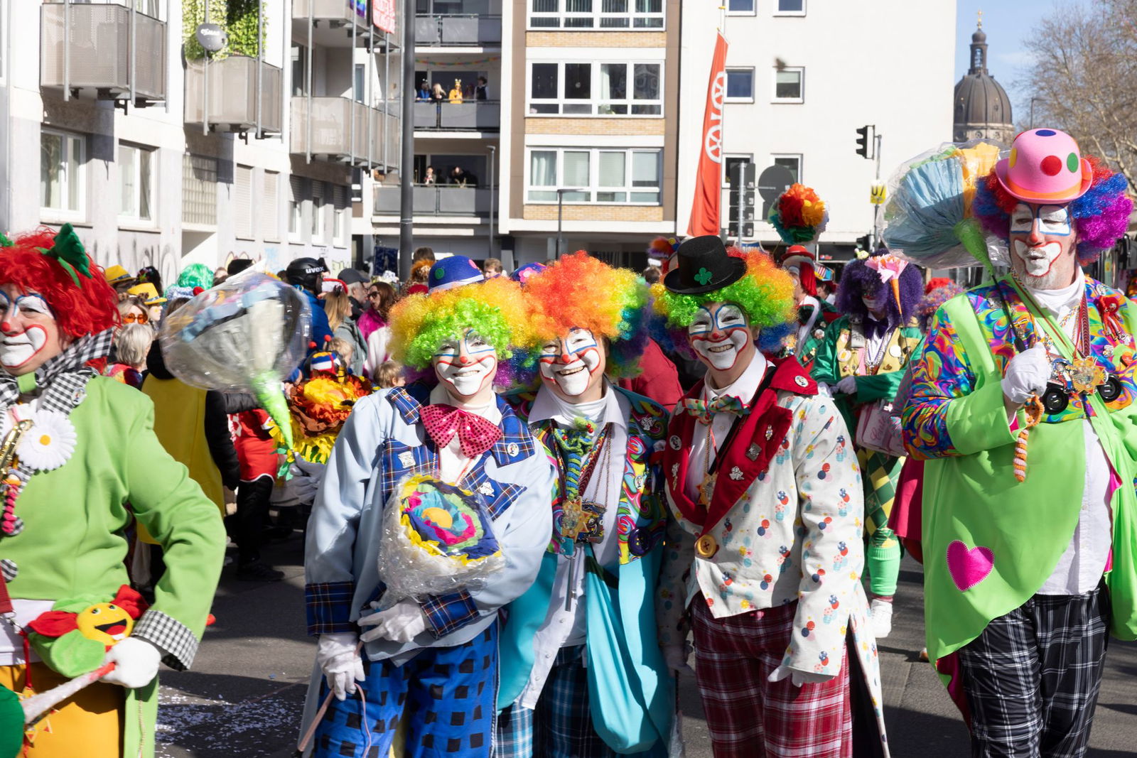 Das Motto der Kampagne 2025 lautet: «In Meenz zu feiern, des ist nett, but don't forget se Zugplakett».