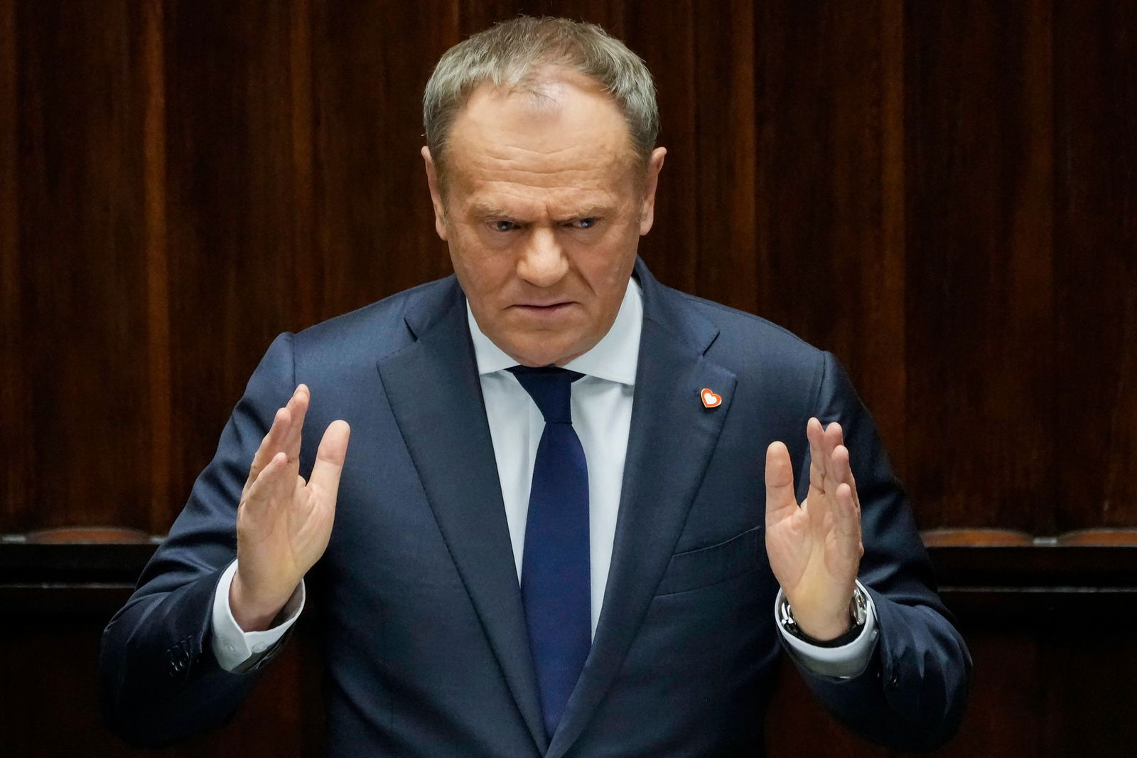 Tusk will, dass jeder Mann in Polen kampfbereit gemacht wird. 